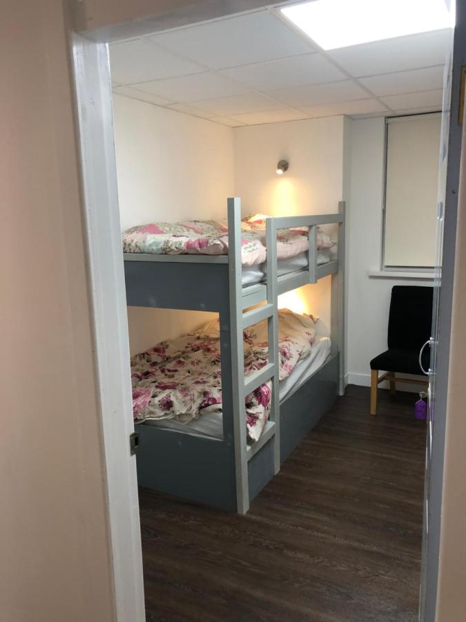 Greenway&Copper Coast Hostel Bunmahon Esterno foto