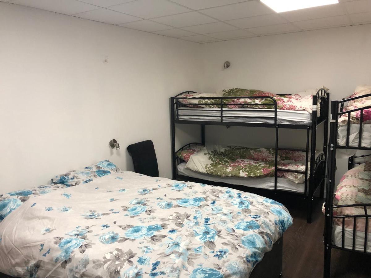 Greenway&Copper Coast Hostel Bunmahon Esterno foto
